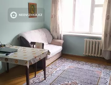 1-комнатная квартира, этаж 1 из 4, 33 м²