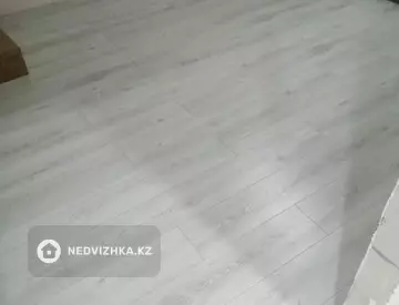 1-комнатная квартира, этаж 13 из 13, 43 м²