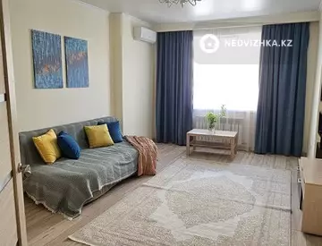 2-комнатная квартира, этаж 8 из 13, 70 м², на длительный срок