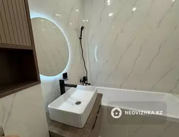 2-комнатная квартира, этаж 12 из 12, 41 м²