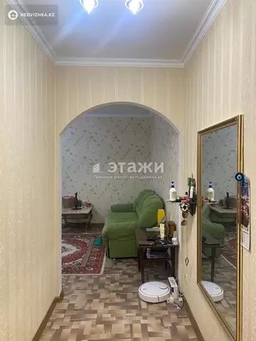 2-комнатная квартира, этаж 2 из 5, 42 м²