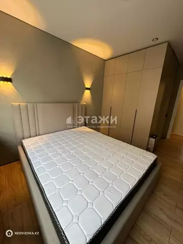 2-комнатная квартира, этаж 8 из 18, 52 м²