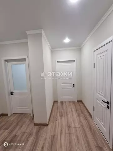 2-комнатная квартира, этаж 4 из 16, 58 м²