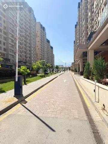 2-комнатная квартира, этаж 13 из 15, 51 м²