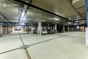 2-комнатная квартира, этаж 3 из 9, 37 м²