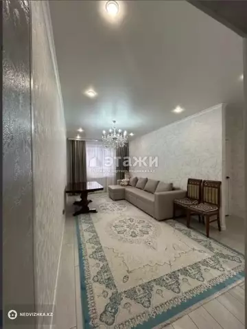 3-комнатная квартира, этаж 2 из 9, 82 м²
