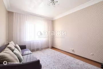 2-комнатная квартира, этаж 4 из 9, 72 м²