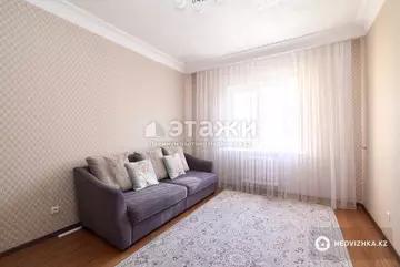 2-комнатная квартира, этаж 4 из 9, 72 м²