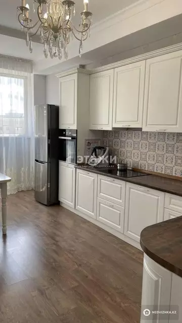 2-комнатная квартира, этаж 7 из 12, 67 м²