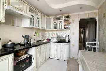 64.5 м², 3-комнатная квартира, этаж 10 из 10, 64 м², изображение - 9