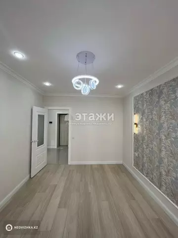 1-комнатная квартира, этаж 3 из 9, 37 м²