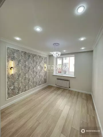 1-комнатная квартира, этаж 3 из 9, 37 м²