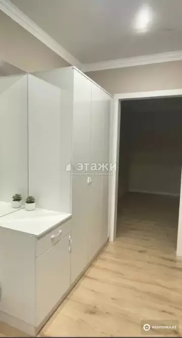 60 м², 2-комнатная квартира, этаж 9 из 9, 60 м², изображение - 5