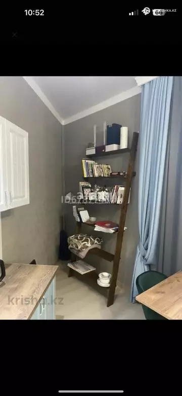 1-комнатная квартира, этаж 11 из 12, 52 м²