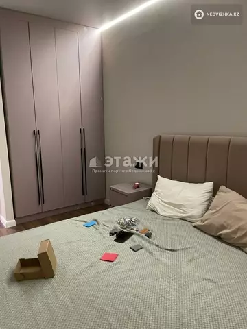 2-комнатная квартира, этаж 11 из 13, 62 м²