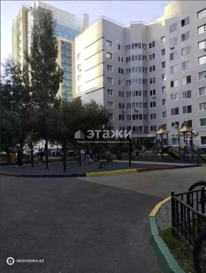 69 м², 3-комнатная квартира, этаж 10 из 12, 69 м², изображение - 1