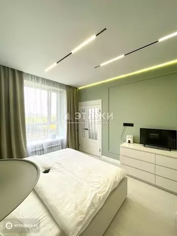 3-комнатная квартира, этаж 4 из 9, 97 м²