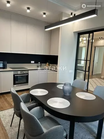 3-комнатная квартира, этаж 8 из 22, 110 м²