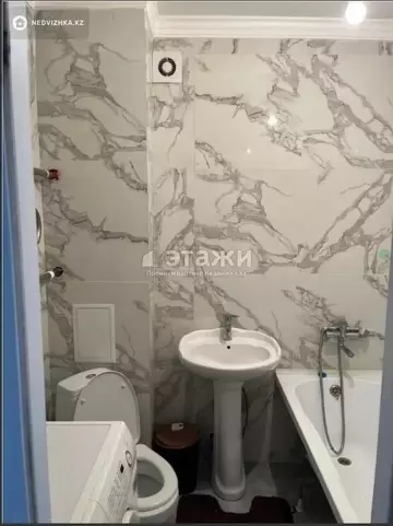 1-комнатная квартира, этаж 4 из 9, 40 м²