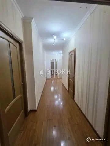1-комнатная квартира, этаж 2 из 8, 50 м²