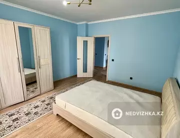2-комнатная квартира, этаж 8 из 18, 54 м²