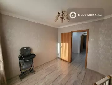 4-комнатная квартира, этаж 4 из 9, 87 м²