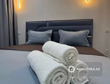 1-комнатная квартира, этаж 5 из 10, 32 м², по часам