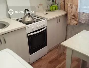37 м², 1-комнатная квартира, этаж 1 из 3, 37 м², посуточно, изображение - 8
