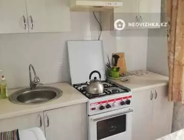 37 м², 1-комнатная квартира, этаж 1 из 5, 37 м², посуточно, изображение - 9