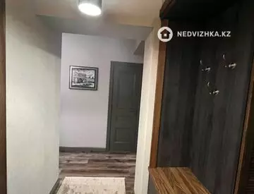 2-комнатная квартира, этаж 1 из 3, 63 м², на длительный срок