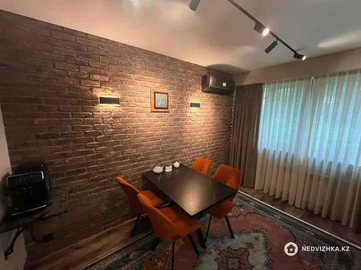 63 м², 2-комнатная квартира, этаж 1 из 3, 63 м², на длительный срок, изображение - 1
