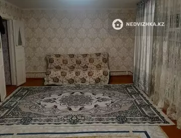 7-комнатный дом, 6 соток, 120 м²