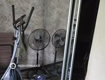 3-комнатная квартира, этаж 4 из 5, 68 м²