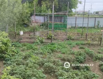 2-комнатный дом, 5 соток, 60 м²