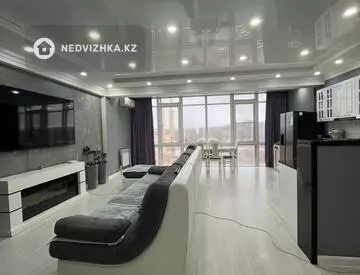 3-комнатная квартира, этаж 10 из 10, 91 м²
