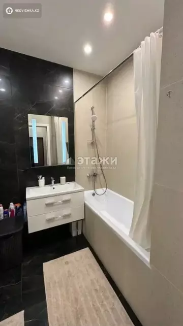 3-комнатная квартира, этаж 1 из 16, 107 м²