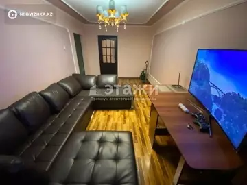 2-комнатная квартира, этаж 2 из 4, 48 м²