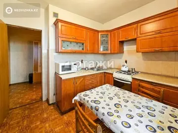 2-комнатная квартира, этаж 5 из 9, 55 м², на длительный срок