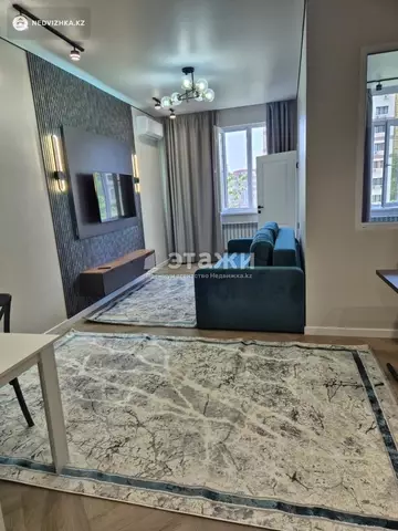 1-комнатная квартира, этаж 3 из 3, 50 м², на длительный срок