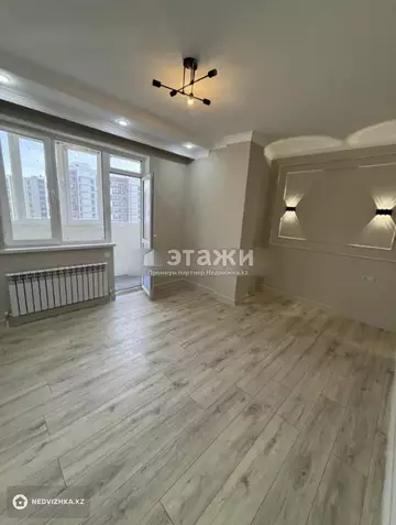 2-комнатная квартира, этаж 8 из 12, 53 м²
