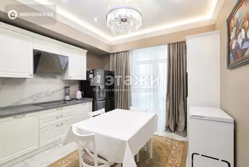 3-комнатная квартира, этаж 6 из 9, 123 м²