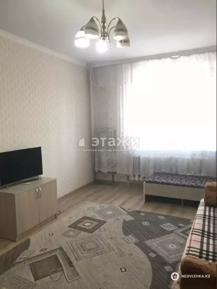42.9 м², 1-комнатная квартира, этаж 3 из 9, 43 м², изображение - 1