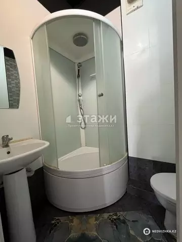4-комнатная квартира, этаж 7 из 23, 104 м²
