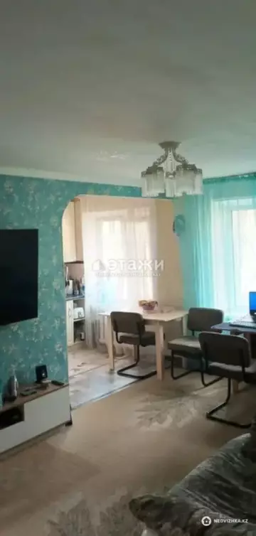 3-комнатная квартира, этаж 2 из 5, 60 м²