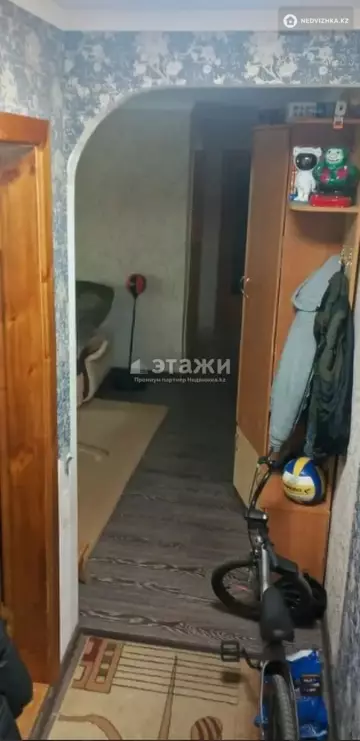 3-комнатная квартира, этаж 2 из 5, 60 м²