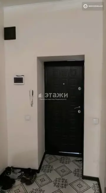 1-комнатная квартира, этаж 3 из 3, 24 м²