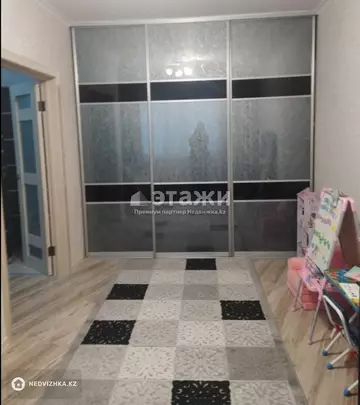 1-комнатная квартира, этаж 5 из 10, 38 м²