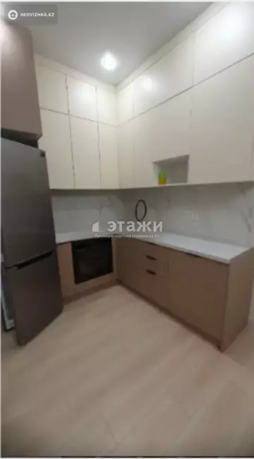 4-комнатная квартира, этаж 4 из 9, 80 м²