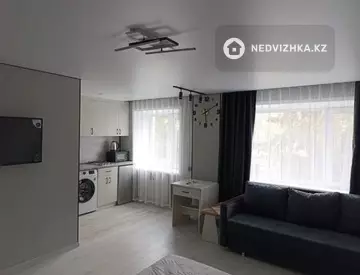30 м², 1-комнатная квартира, этаж 2 из 5, 30 м², на длительный срок, изображение - 1