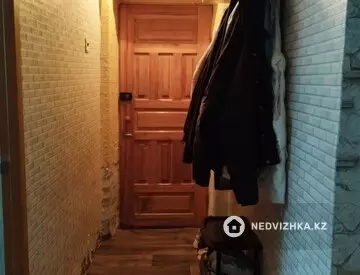 3-комнатная квартира, этаж 2 из 2, 77 м²